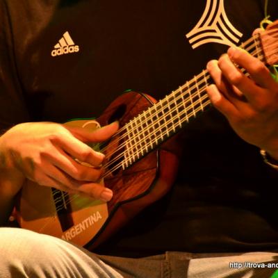 Charango - Instrumento Latinoamericano